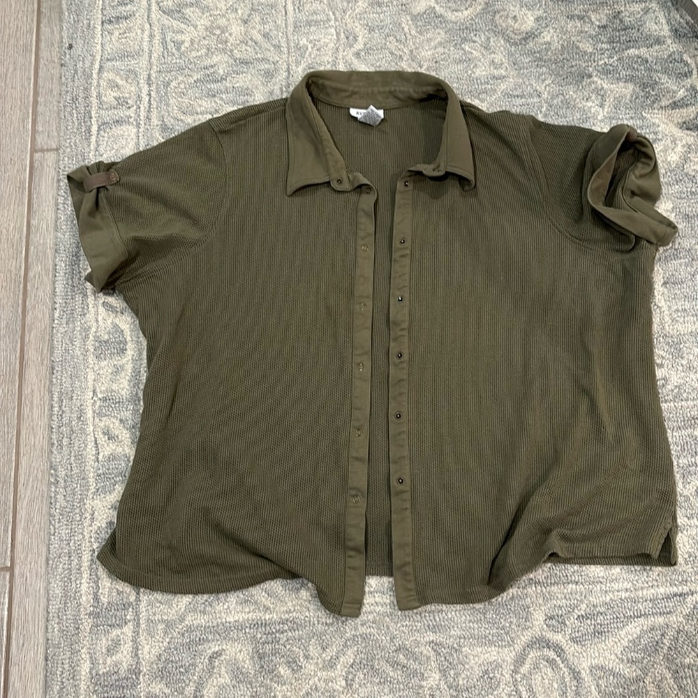 Mesh, olive green shirt